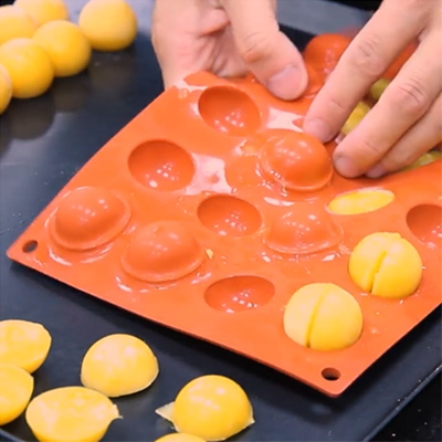 24 Holes non-stick spherical Silicone Cake Mold